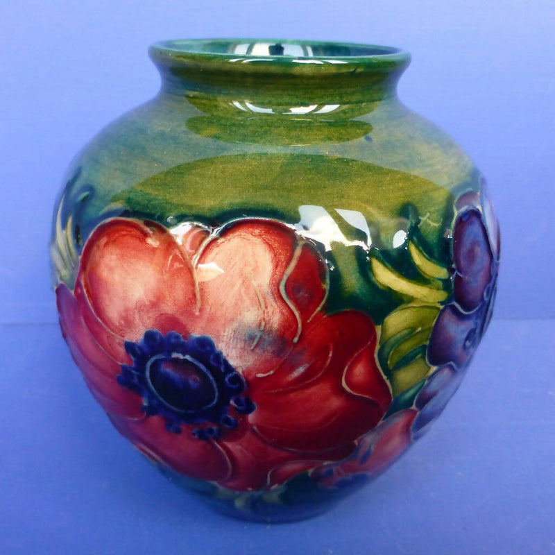 Moorcroft Vase - Anemone C1947