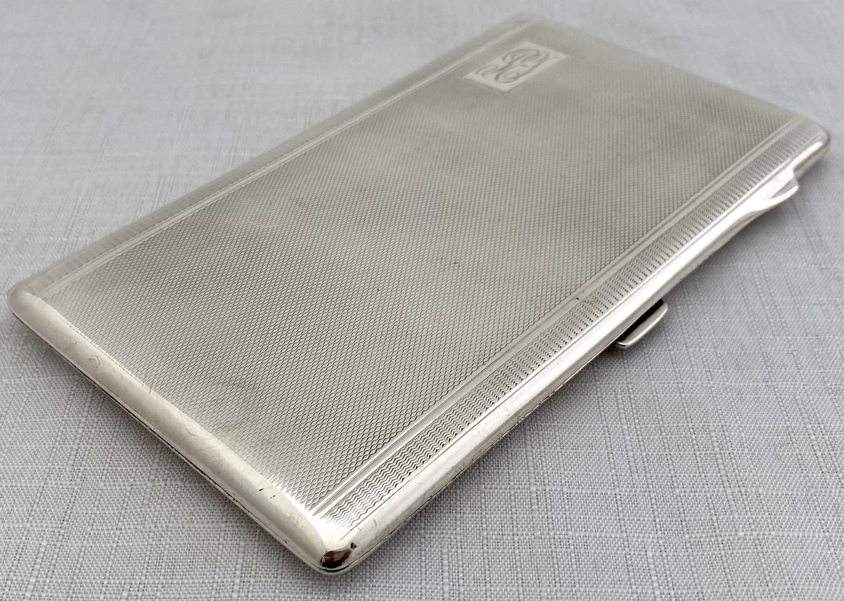 why are cigarettes called fag This artist creates drawings on rolling papers. In the UK, the word 'fag'  is a colloquial term for a cigarette, but it is also used as a homophobic  slur. This play on
