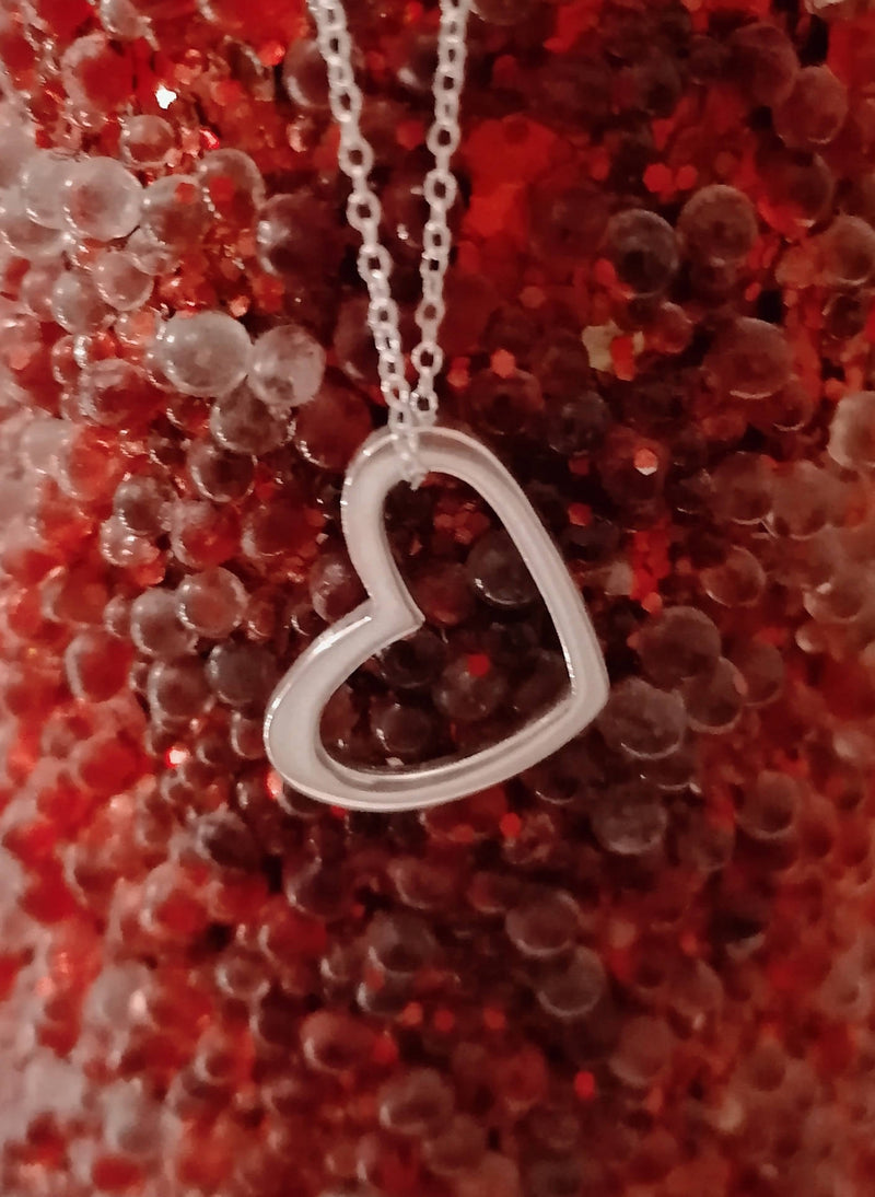 New Sterling Silver Heart Necklace