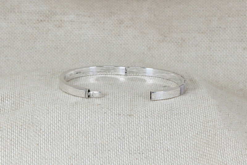 Silver & Mother of Pearl Bangle