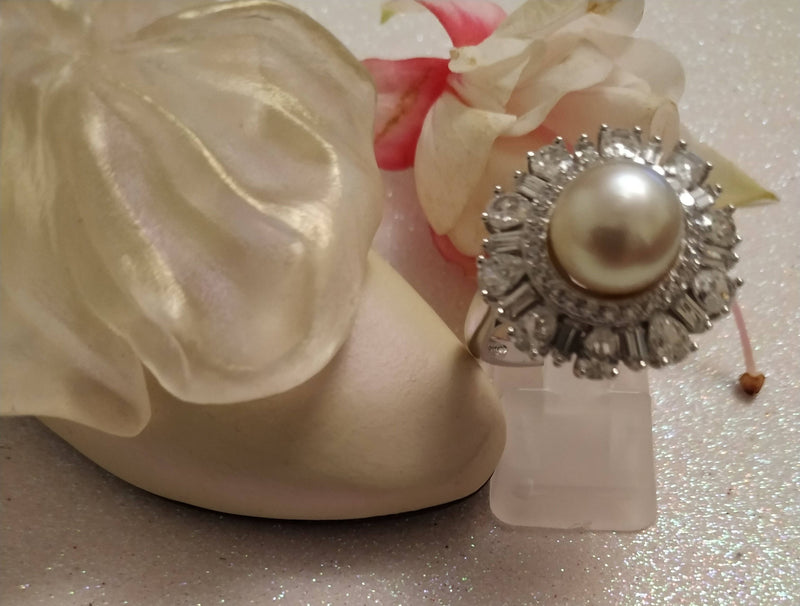 New South Sea Pearl Zircon Halo Ring Size S