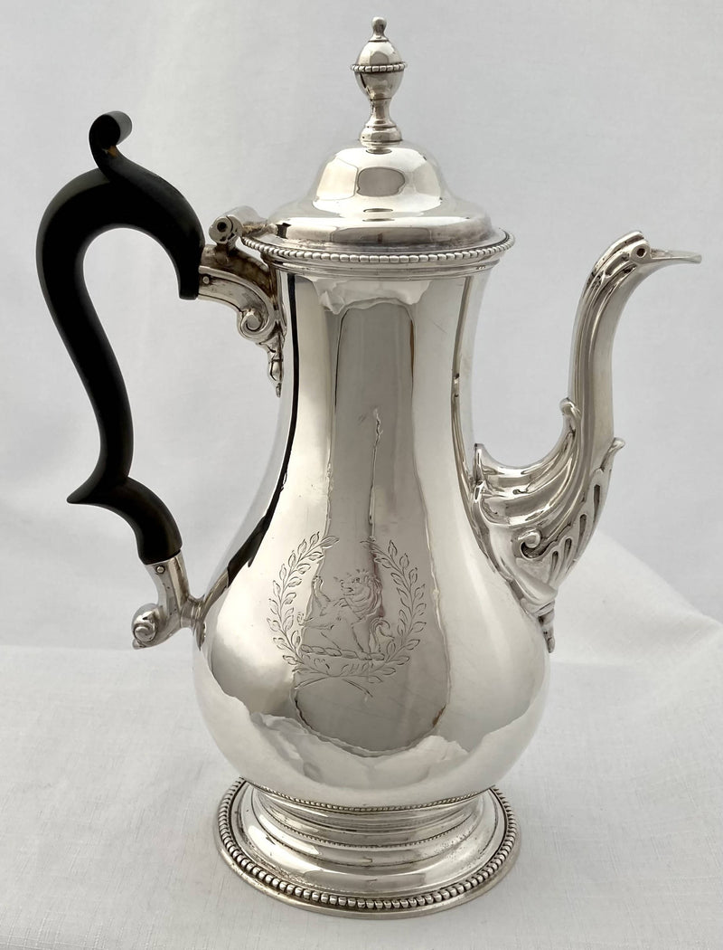 Georgian, George III, Silver Coffee Pot. London 1777 Charles Wright. 19 troy ounces.