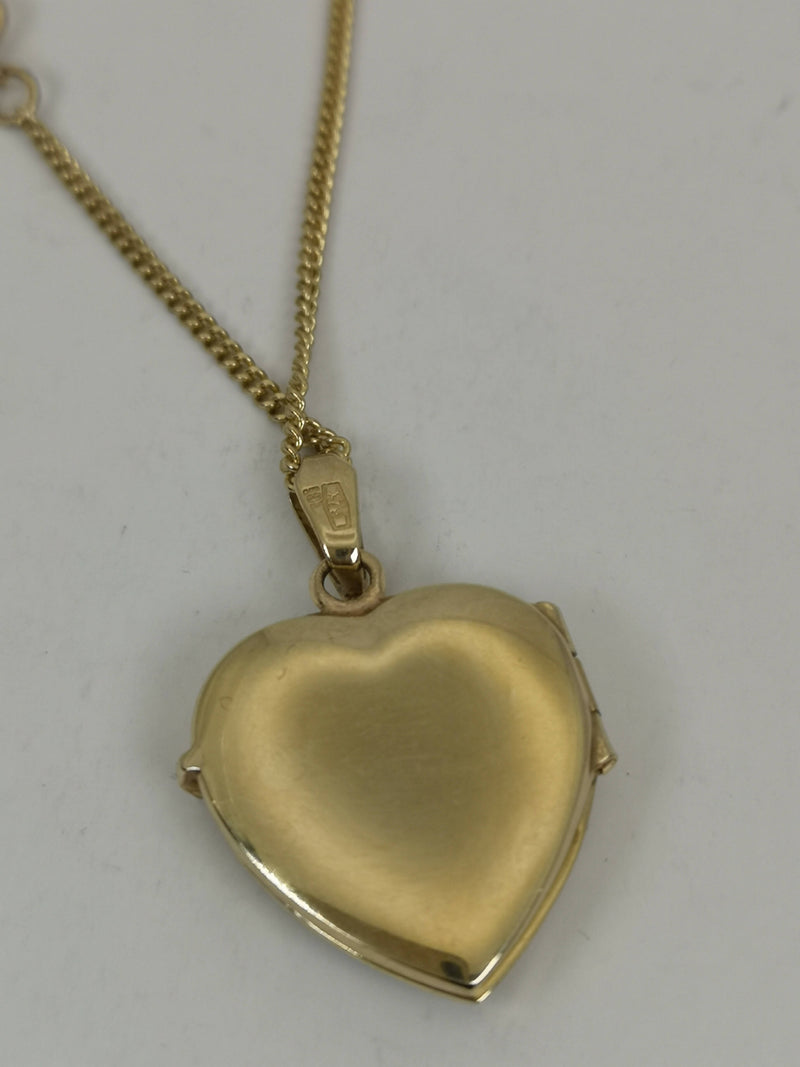 Vintage 9ct Gold Heart Locket & Chain