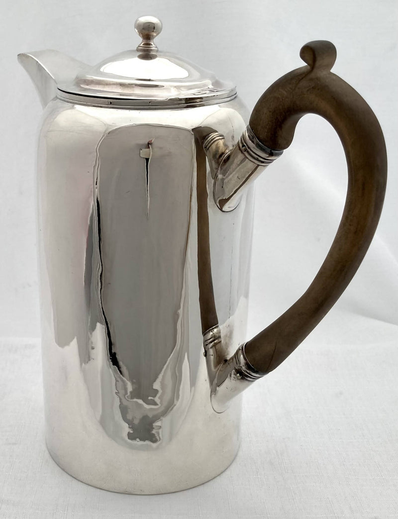 Georgian, George III, Silver Coffee Pot. London 1802 Robert Hennell I & Samuel Hennell. 16 troy ounces.