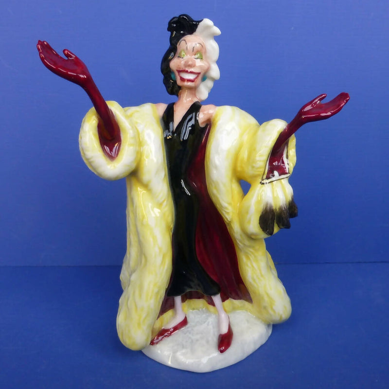 Royal Doulton 101 Dalmations - Cruella De Vil DM1 (Boxed)