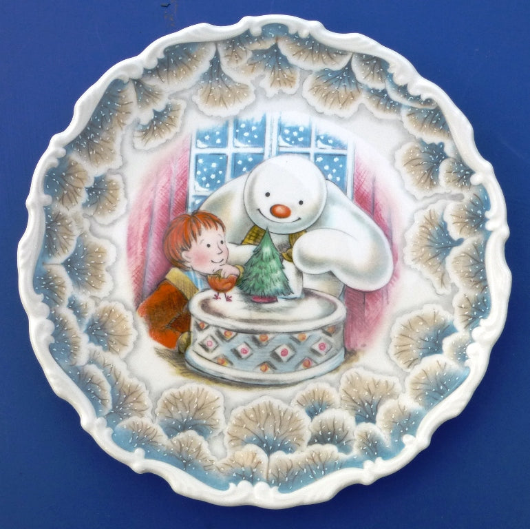 Royal Doulton Snowman Plate - Snowman Christmas Cake Plate from the Series by Raymond Briggs