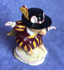 Royal Doulton Brambly Hedge Wilfred Entertains DB23