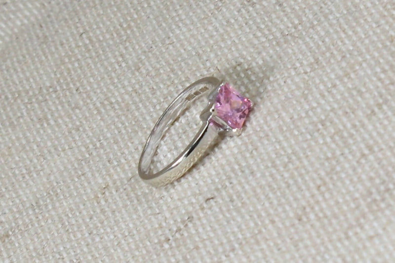 9ct White Gold & Pink CZ Solitaire Ring
