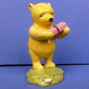 Royal Doulton Figurine Winnie The Pooh And The Present WP18