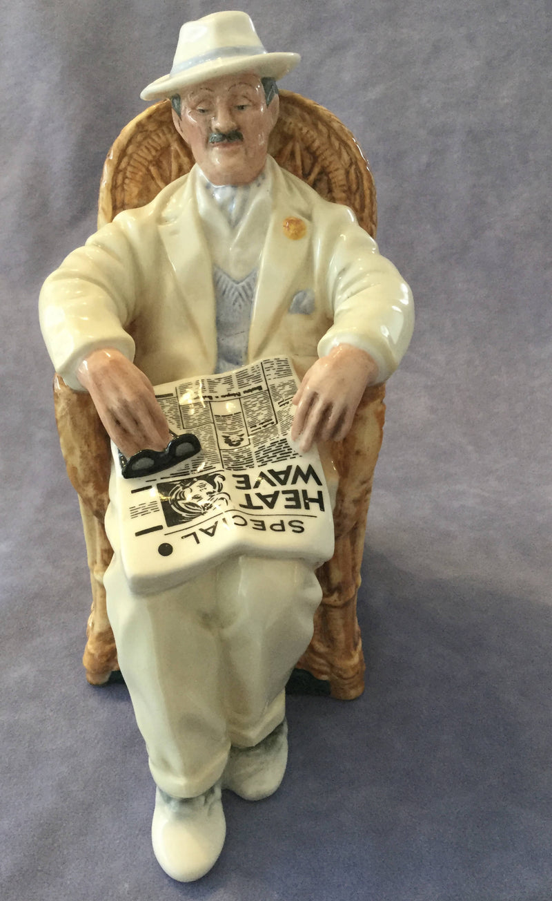 Royal Doulton HN2680 Taking Things Easy Character Figurine Figure England