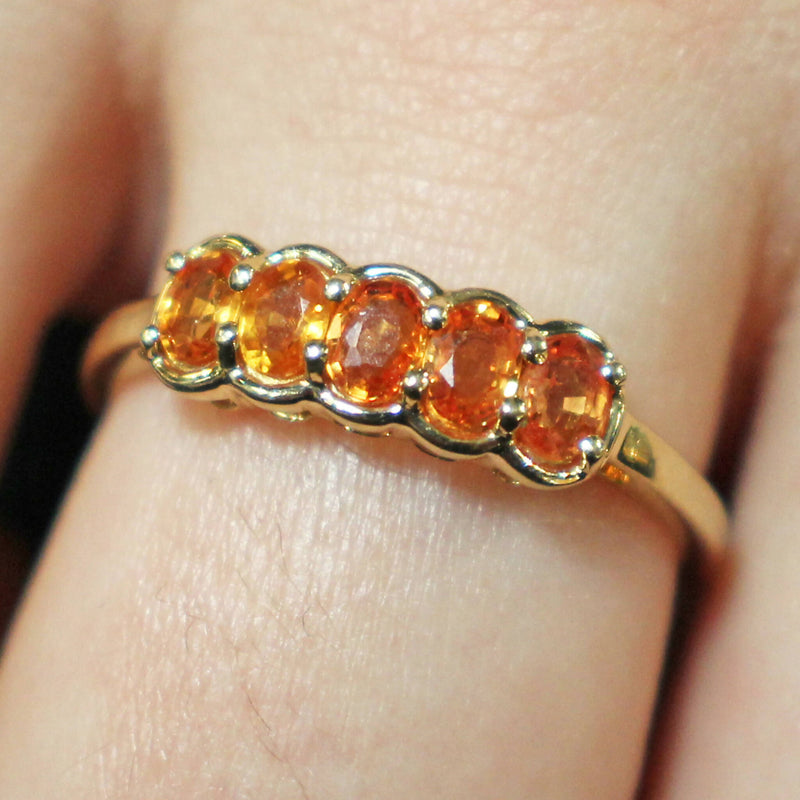 9ct gold 5 stone orange sapphire ring, size S