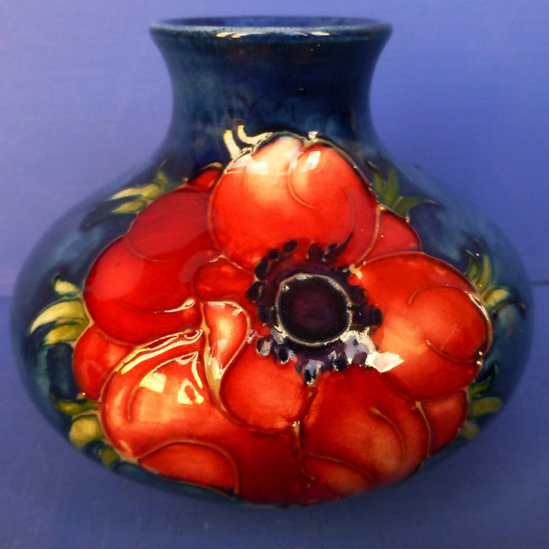 Moorcroft Vase - Anemone C1947