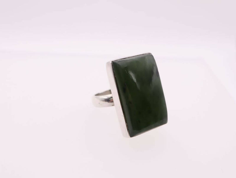 Vintage Sterling Silver & Green Agate Ring