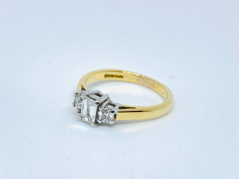 18ct Diamond 0.47cts Ring - Size J