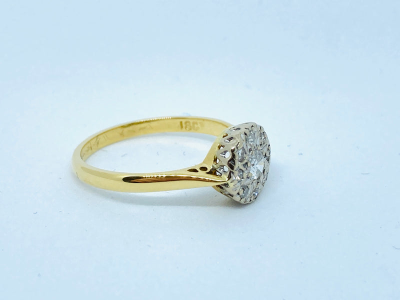 18ct Diamond Ring - Size P