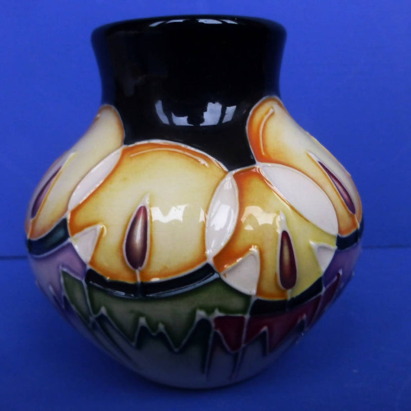 Moorcroft Vase Candlelight By Nicola Slaney