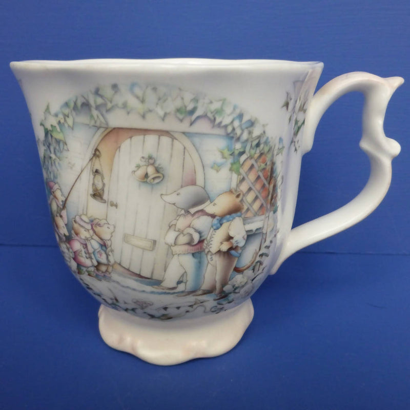 Royal Albert Wind In The Willows Beaker - The Carol Singers