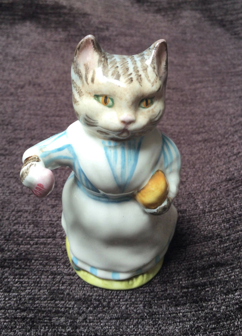 Beswick Tabitha Twitchit figure Beswick Cat figure Beatrix Potter Figurine BP3a