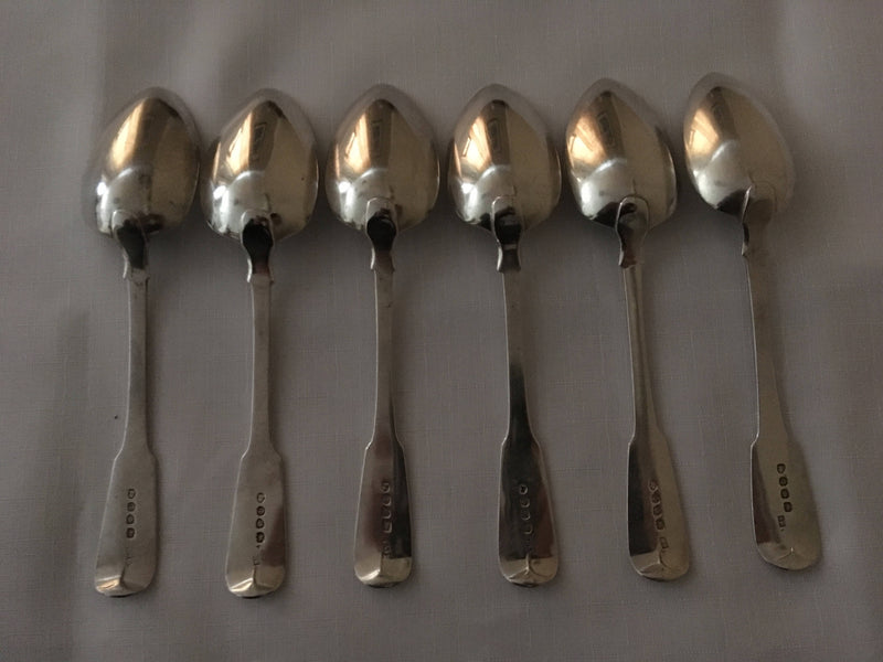 Georgian, George III, set of six silver dessert spoons. London 1820 Solomon Royes. 8.8 troy ounces.