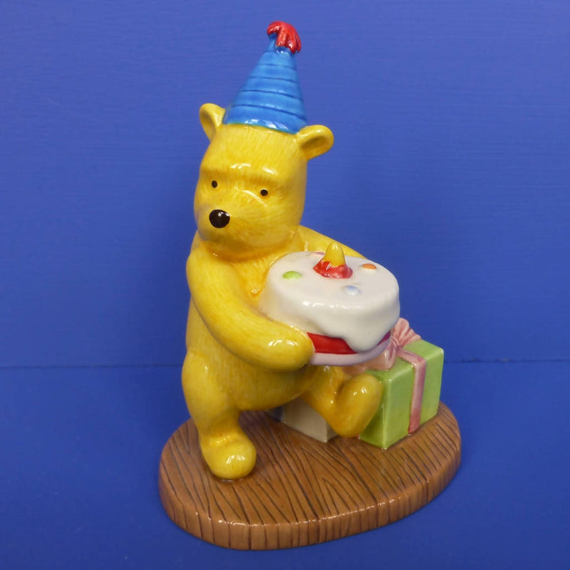 Royal Doulton Winnie The Pooh Figurine - Presents and Parties WP50
