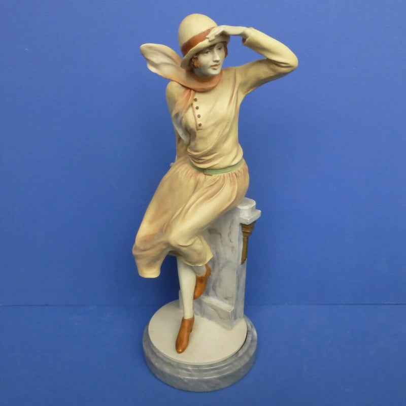 Royal Doulton Classique Figurine - Suzanne CL3982