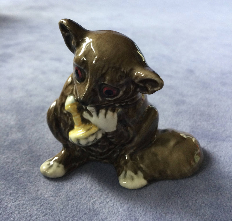 Beswick Bush Baby with rattle Beswick Bushbaby model number 1380