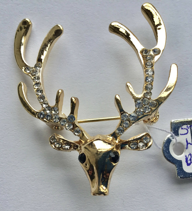 Stag’s Head Brooch. 4.5 cm