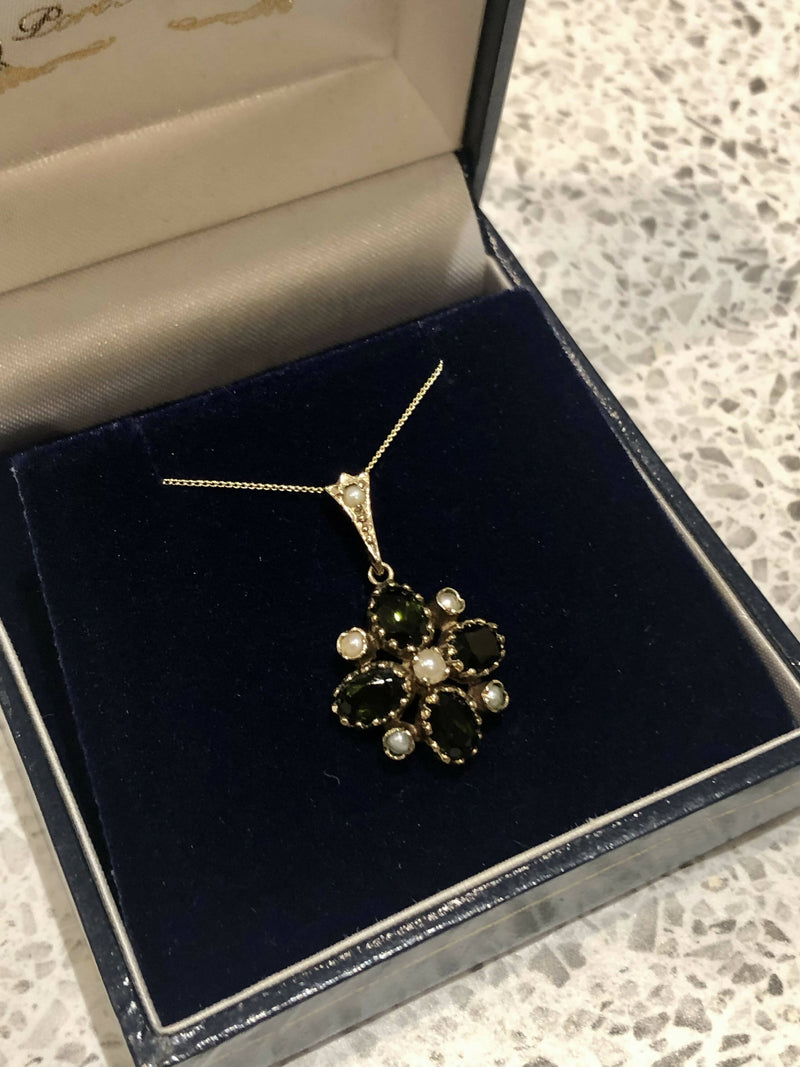 Edwardian 15ct Yellow Gold Green Tourmaline & Seed Pearl Drop Pendant