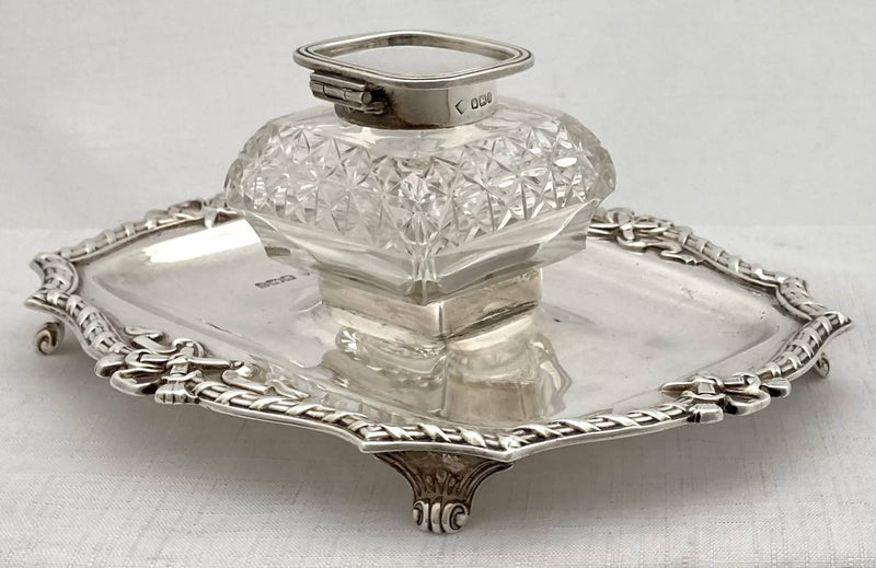 Edwardian Silver Inkstand. Sheffield 1907 Martin, Hall & Co. 7 troy ounces.