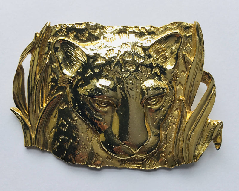 Large Lion Head brooch. 6.5 cm