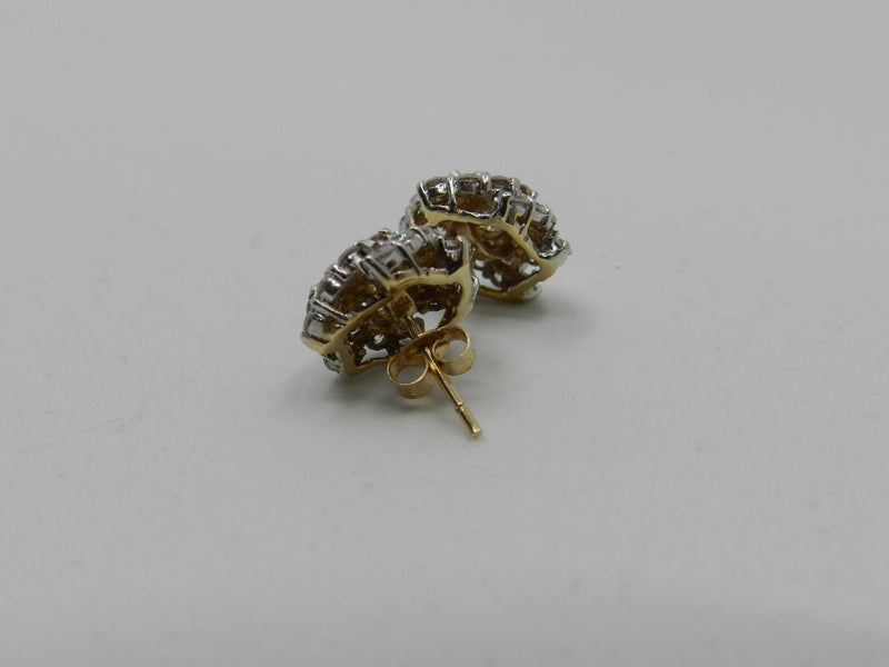 Cluster Stud Earrings Gold