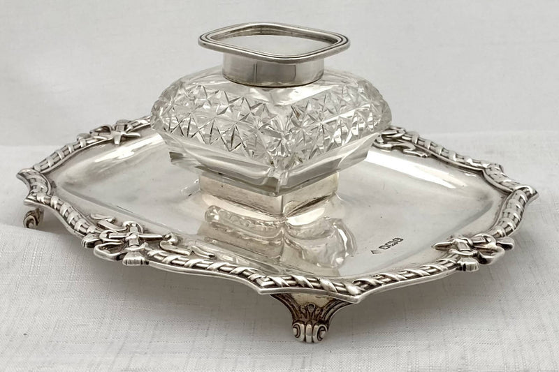 Edwardian Silver Inkstand. Sheffield 1907 Martin, Hall & Co. 7 troy ounces.