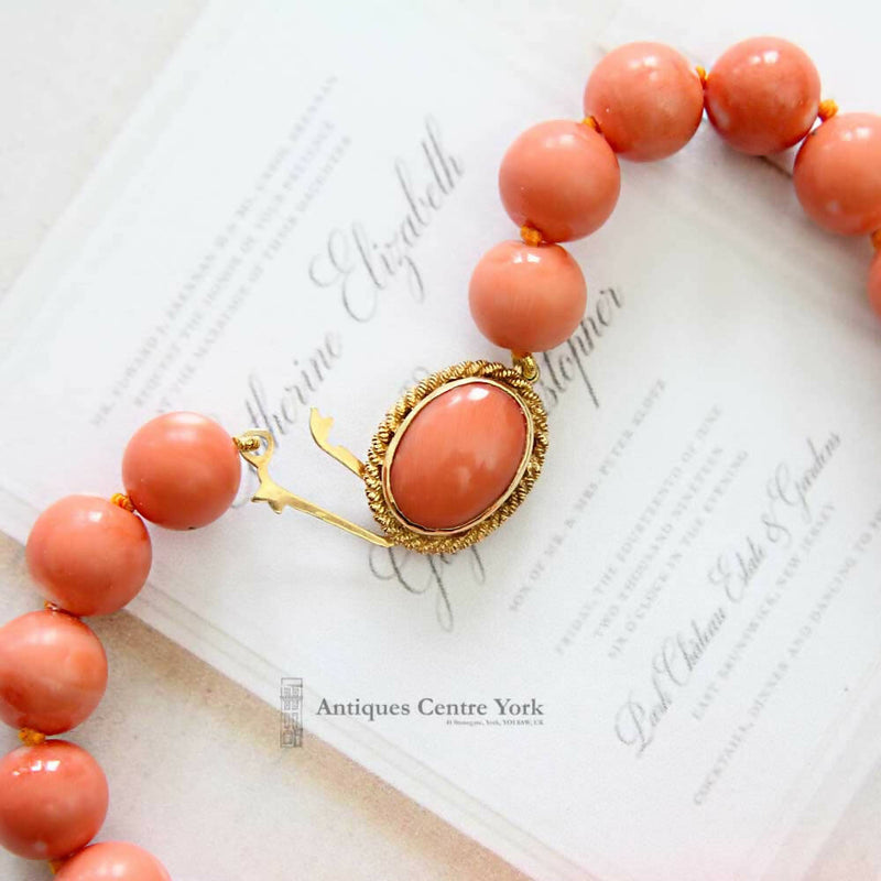 17" Large Coral Bead Necklace 18ct Gold & Coral Clasp