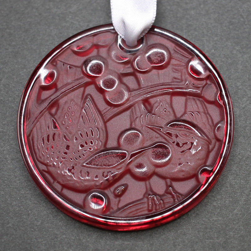 New Lalique: 2021 red crystal Christmas ornament