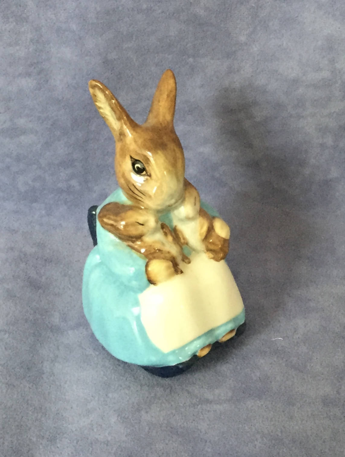 Beswick Rabbit 296 Beswick Mrs Rabbit and Bunnies figure Beatrix Potter Figurine BP4
