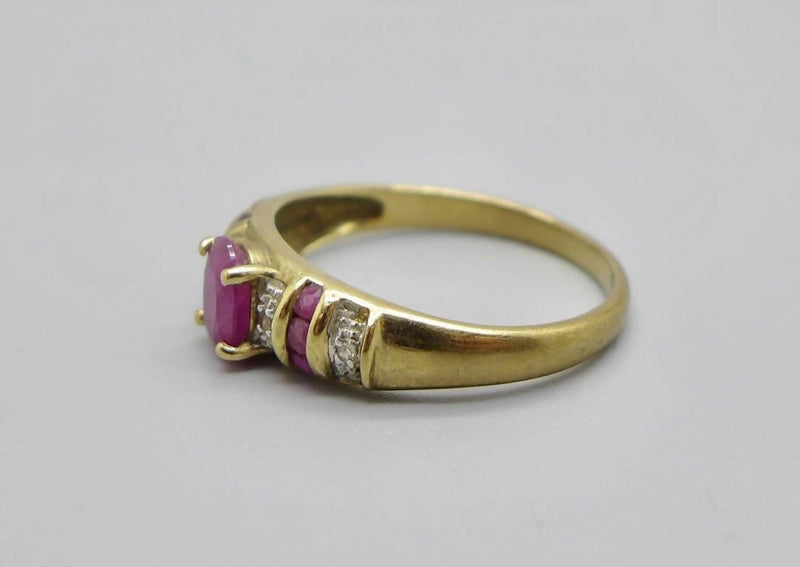 9ct Gold Ruby & Diamond Ring - Size N