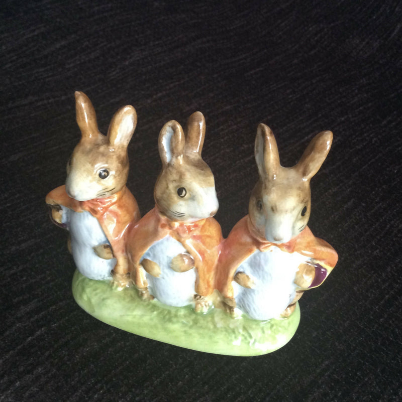 Beswick - Flopsy Mopsy Cottontail Figurine Beatrix Potter Rabbit figurine BP3