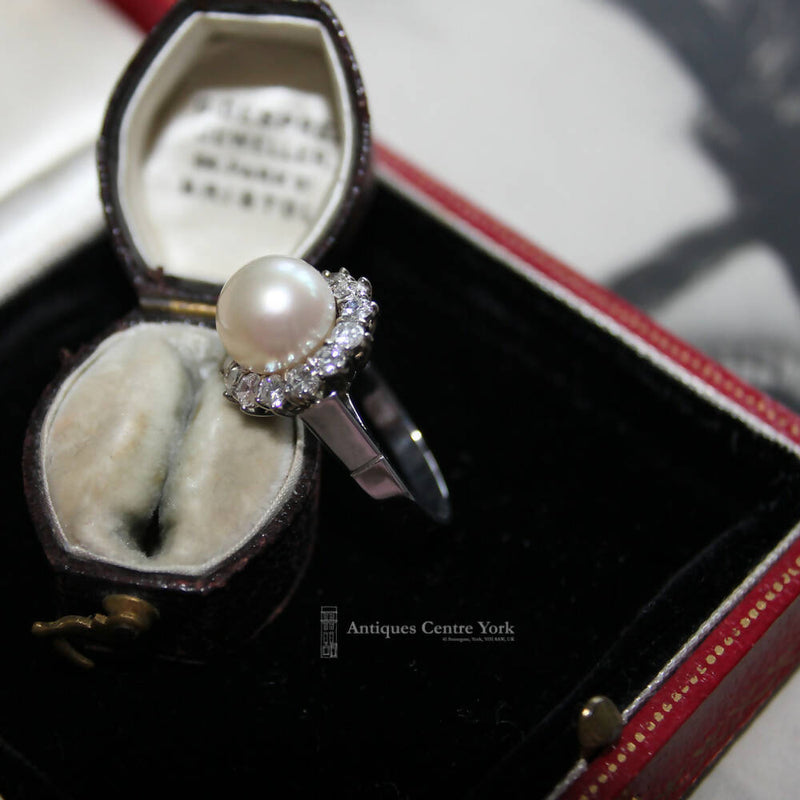 Vintage 18ct White Gold Cultured Pearl & Diamond Cluster Ring