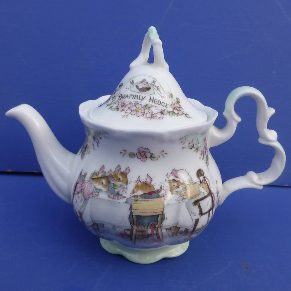 キ*ん様 brambly hedge ティーセット　6点 Royal Doulton Brambly Hedge Miniature Teapot