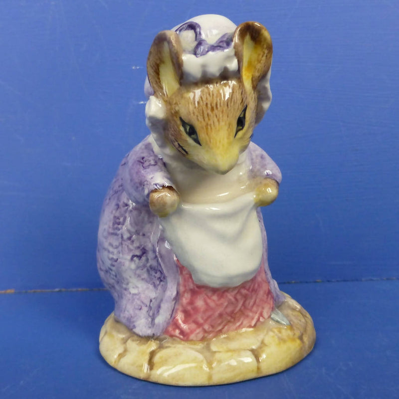 Royal Albert Beatrix Potter Figurine - Lady Mouse Made A Curtsy (Boxed)