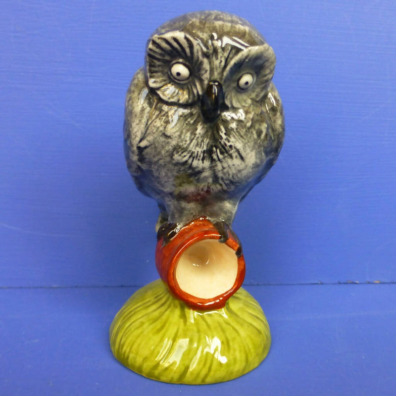 Royal Doulton Winnie The Pooh Figurine - Wol and The Honeypot WP35