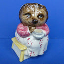 Beswick Beatrix Potter Figurine - Mrs Tiggywinkle Takes Tea (Signature Backstamp) BP4