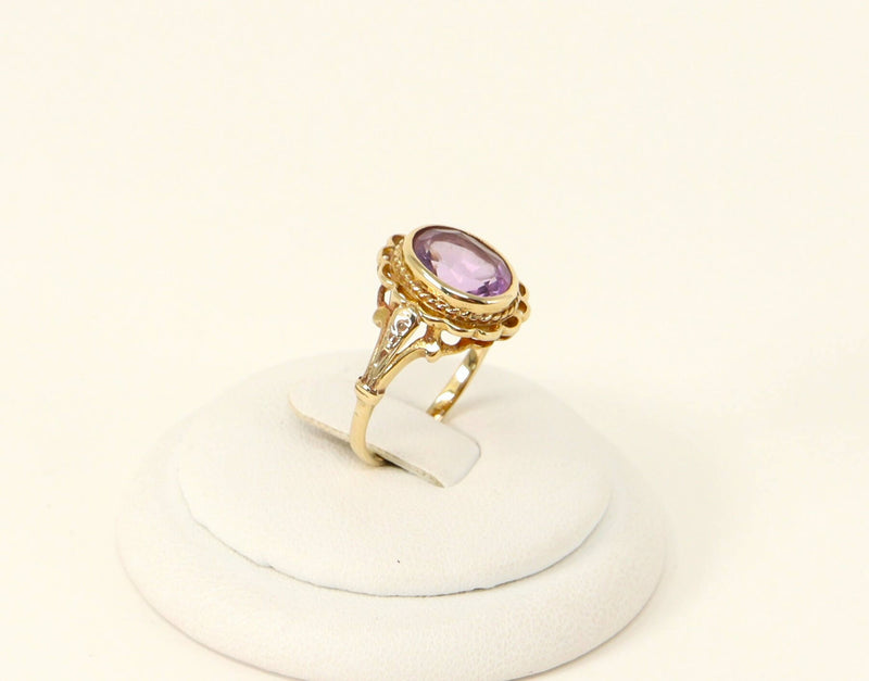 Vintage 9ct Gold Amethyst Ring