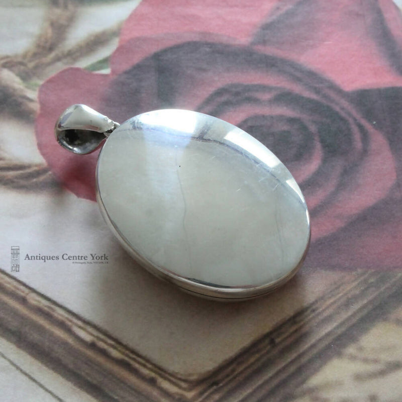 Vintage Large Silver Indian Locket