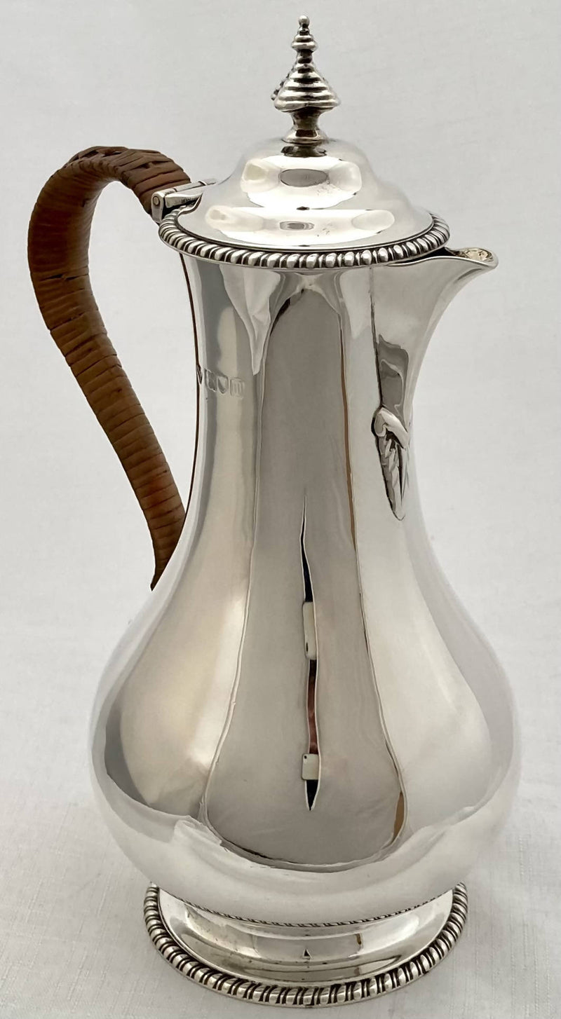 Edwardian Silver Hot Water Jug, London 1907 Holland, Aldwinckle & Slater. 12.6 troy ounces.