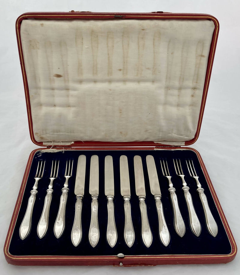 George V Cased Set of Silver Handled Dessert Knives & Forks for Six. Sheffield 1915 R. F. Mosley & Co.