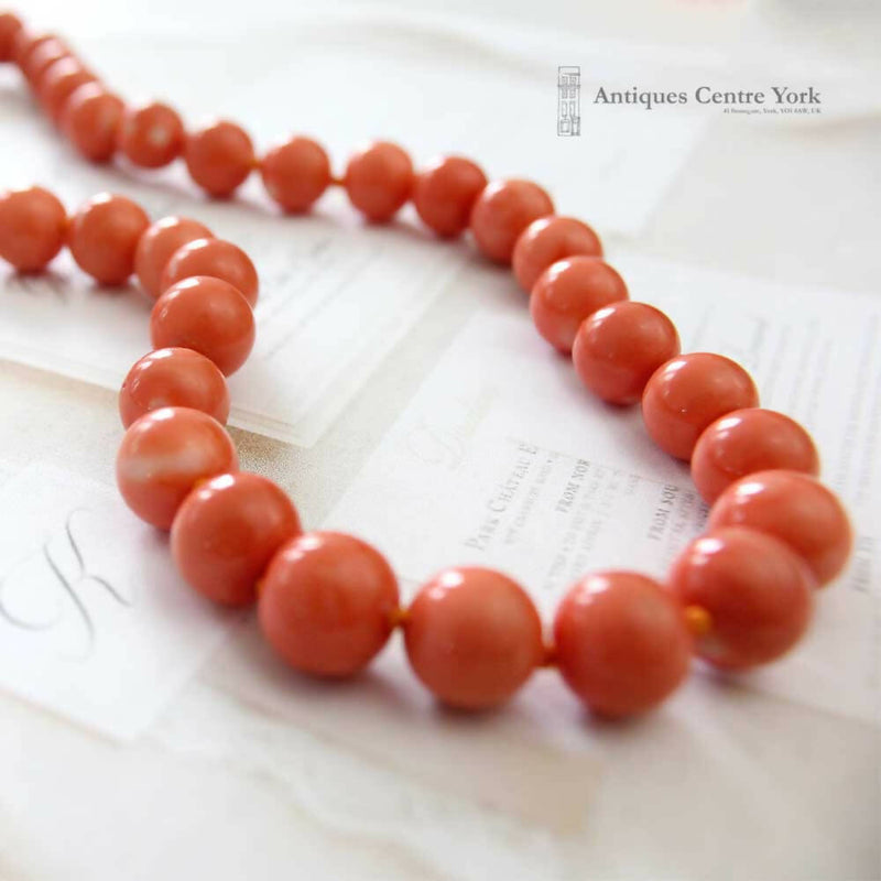 17" Large Coral Bead Necklace 18ct Gold & Coral Clasp