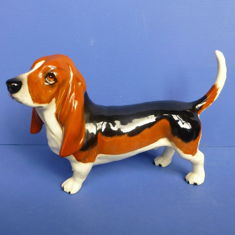 Beswick Basset Hound Dog "Fochno Trinket" Model No 2045A
