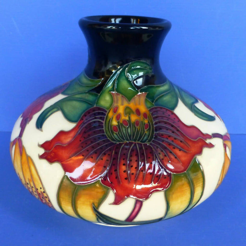 Moorcroft Vase - Amma Lily By Nicola Slaney