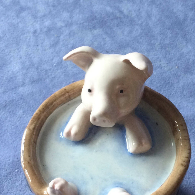 Beswick Yock Yock figure Beswick Beatrix Potter Pig figure BP10